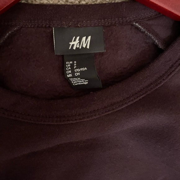 H&M Sweater - Small - Picture 3 of 3
